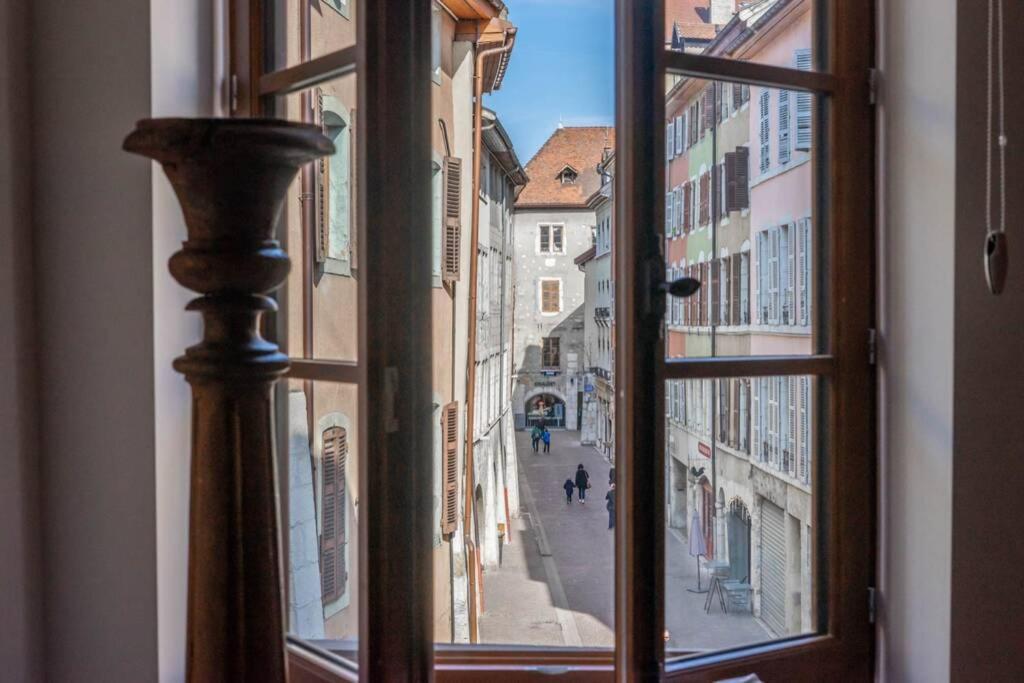 Le Rousseau Annecy Exterior foto